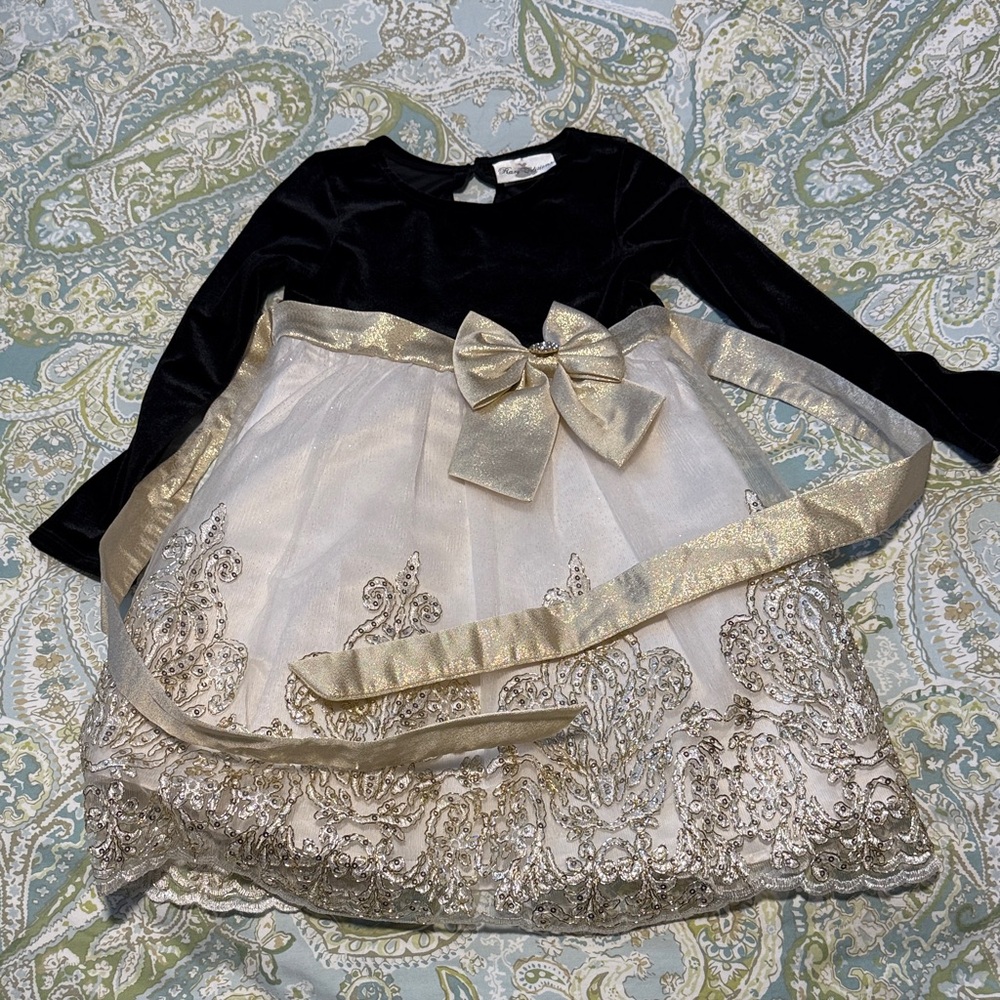 Elegant Black and Gold Dress with Bow size 6
